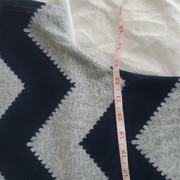 Suzy Shier Dolman Sleeve Sweater Top Chevron Pattern Size Small - Picture 6 of 10